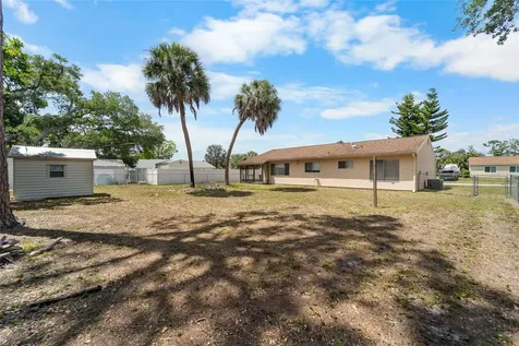 4577 Maraldo Avenue North Port FL 34287