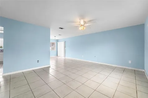 4577 Maraldo Avenue North Port FL 34287