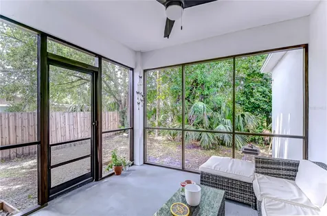 1051 44th Street S St Petersburg FL 33711