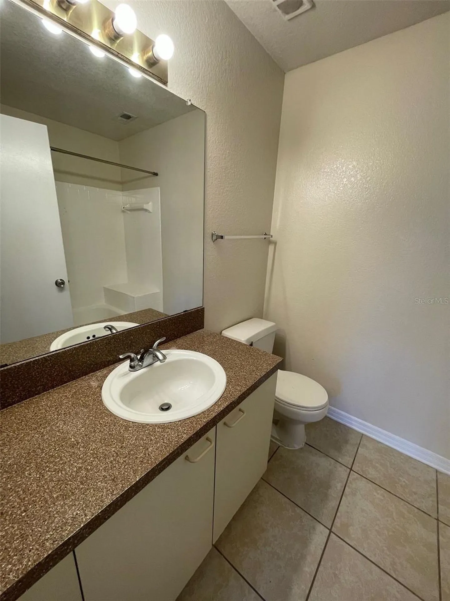 2550 N Alafaya Trail Orlando FL 32826