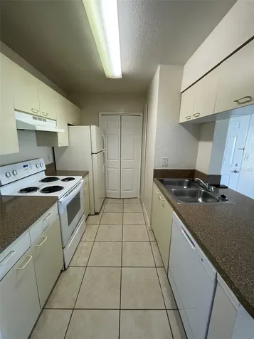 2550 N Alafaya Trail Orlando FL 32826