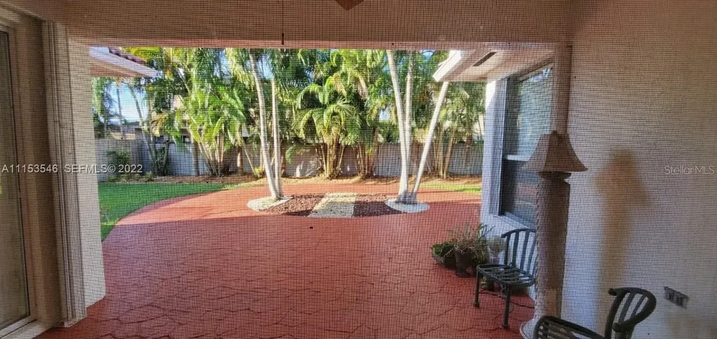 15761 SW 148 Terrace Miami FL 33187