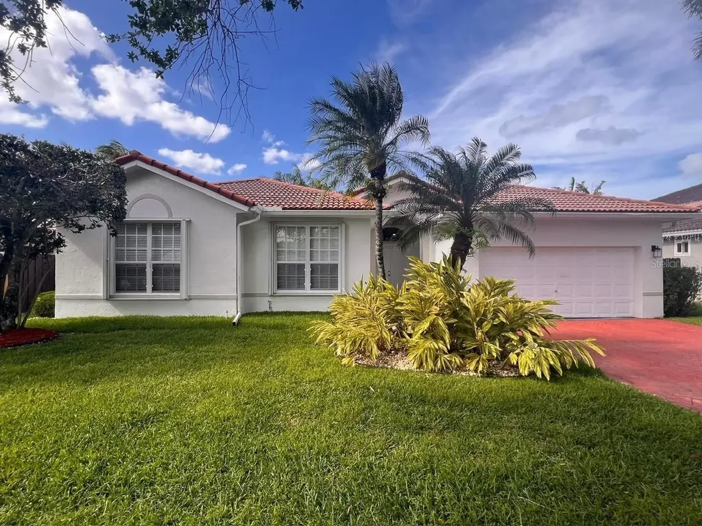 15761 SW 148 Terrace Miami FL 33187