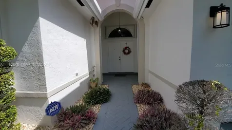 15761 SW 148 Terrace Miami FL 33187