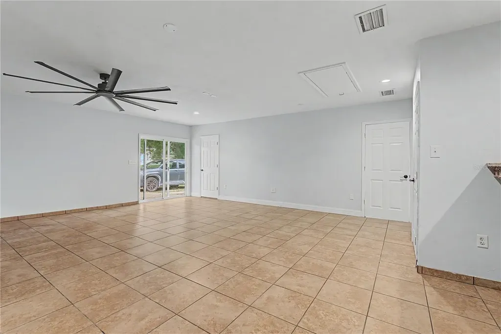 5160 NE County Road 340 High Springs FL 32643