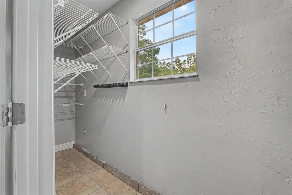 5160 NE County Road 340 High Springs FL 32643