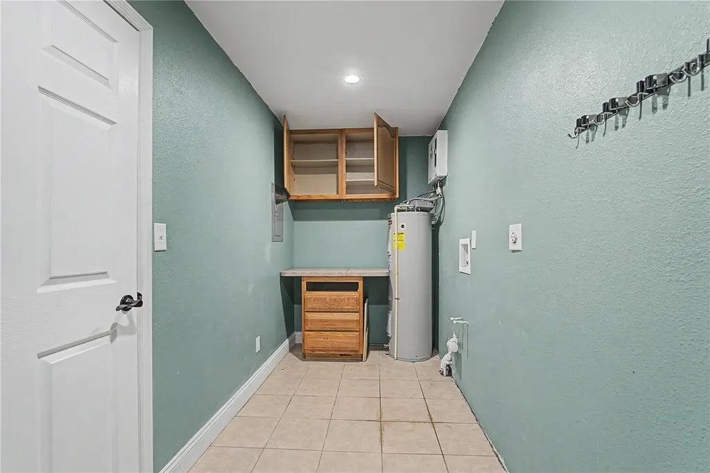 5160 NE County Road 340 High Springs FL 32643