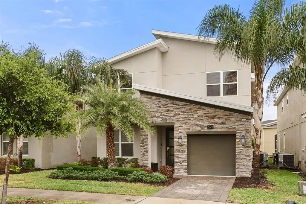 621 Drop Shot Drive Davenport FL 33896