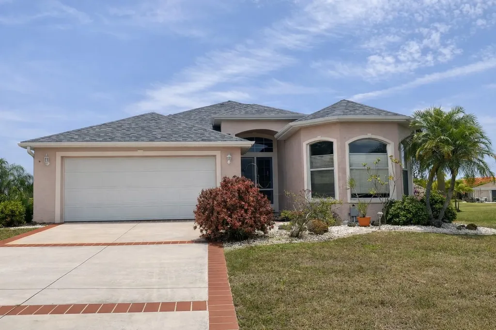 18146 Avonsdale Circle Port Charlotte FL 33948