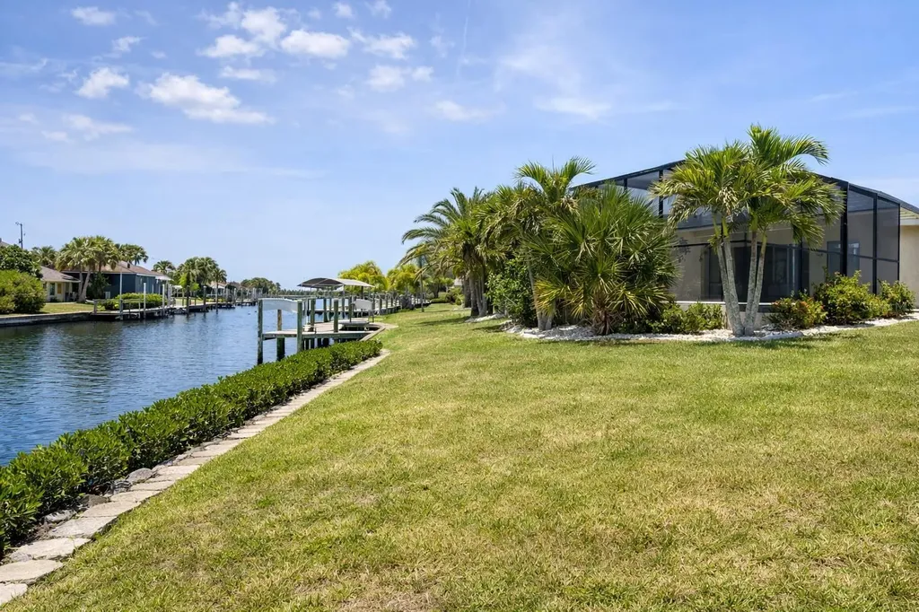 18146 Avonsdale Circle Port Charlotte FL 33948