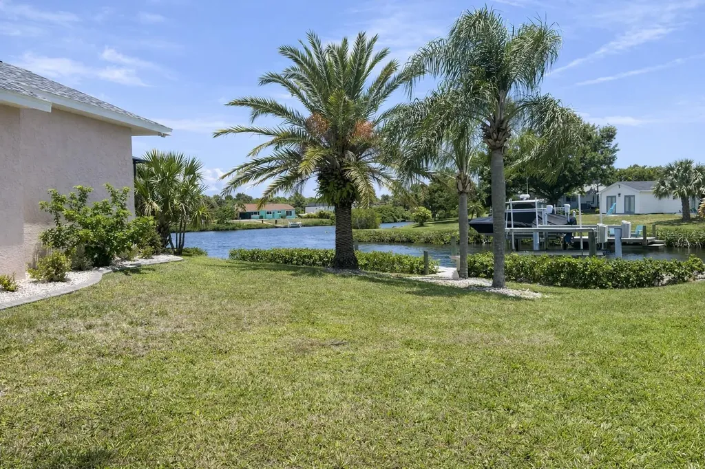 18146 Avonsdale Circle Port Charlotte FL 33948