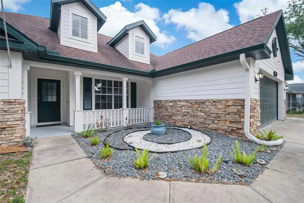 2305 Jessica Lane Kissimmee FL 34744