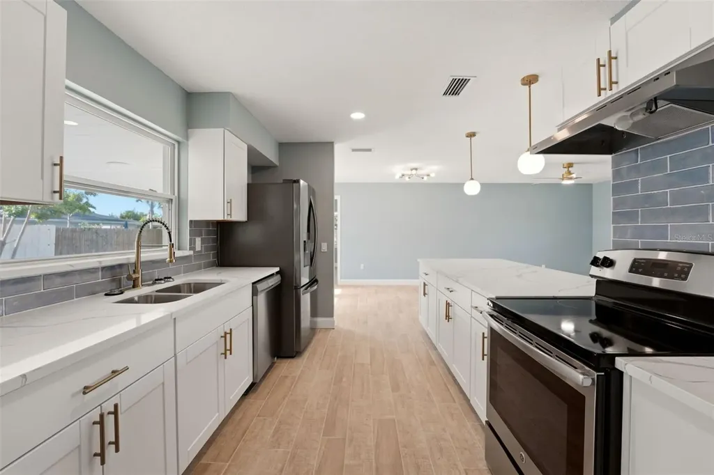 3356 Plantation Place Sarasota FL 34231