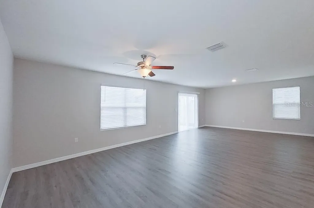 8650 SW 44th Court Ocala FL 34476