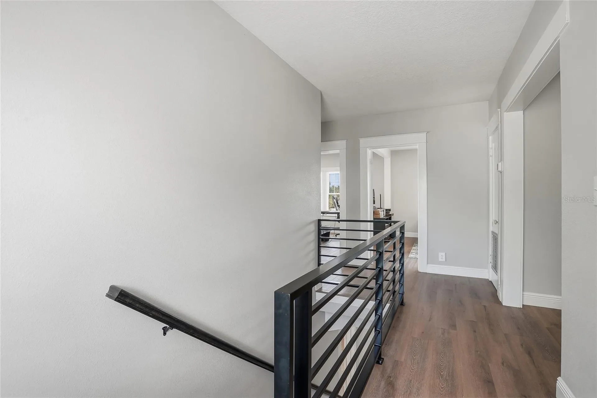 2423 Manatee Avenue W Bradenton FL 34205