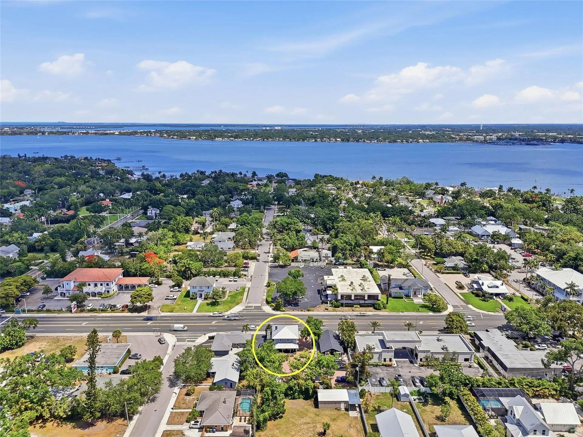 2423 Manatee Avenue W Bradenton FL 34205