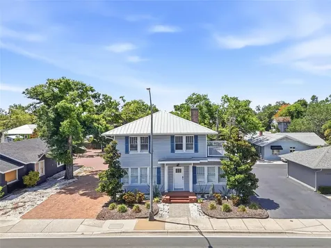 2423 Manatee Avenue W Bradenton FL 34205