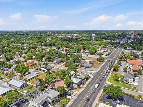 2423 Manatee Avenue W Bradenton FL 34205