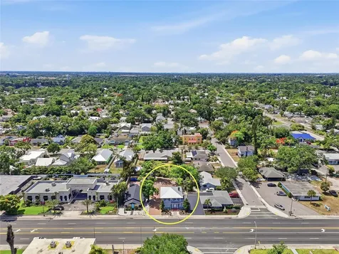 2423 Manatee Avenue W Bradenton FL 34205