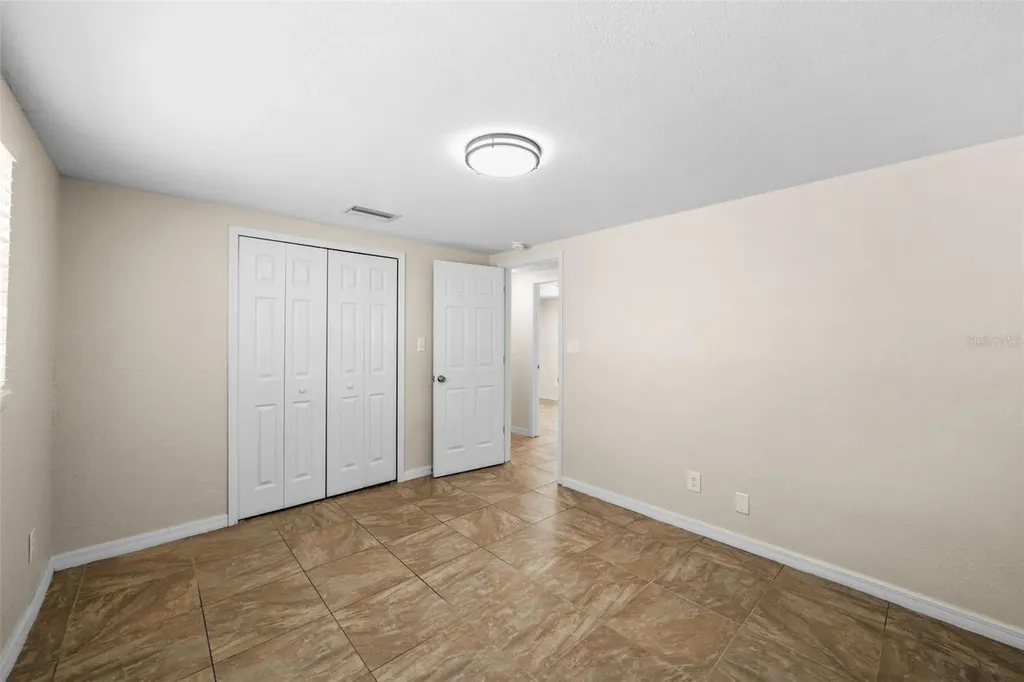 12410 N 59th Street Tampa FL 33617