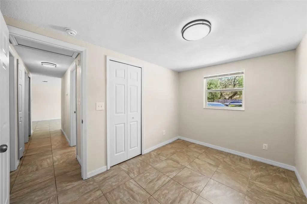 12410 N 59th Street Tampa FL 33617