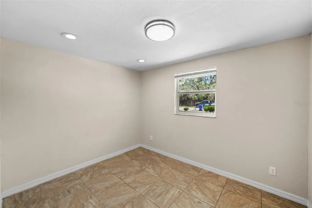 12410 N 59th Street Tampa FL 33617