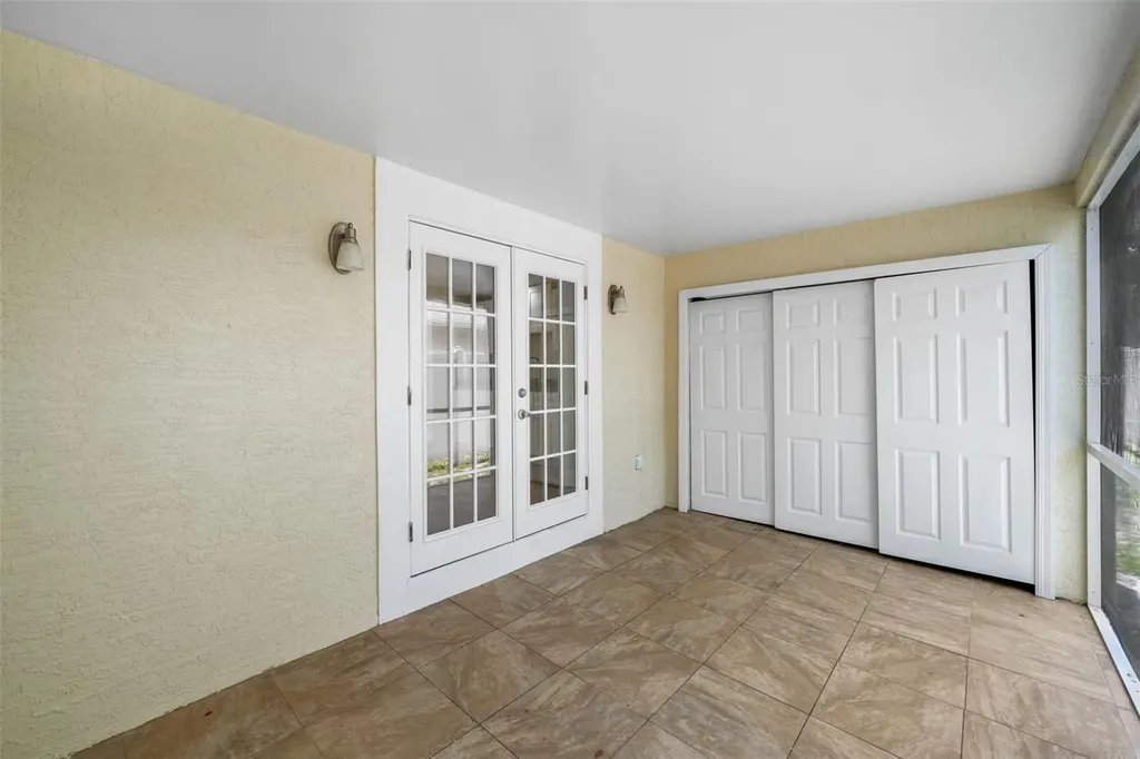 12410 N 59th Street Tampa FL 33617