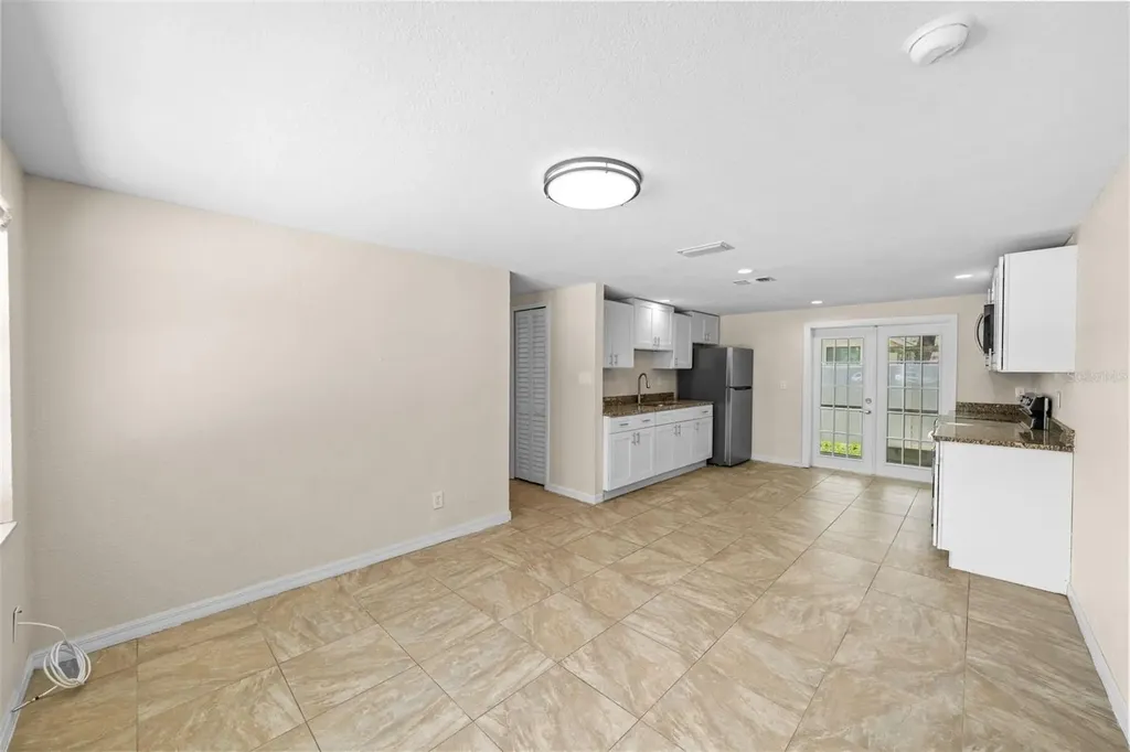 12410 N 59th Street Tampa FL 33617