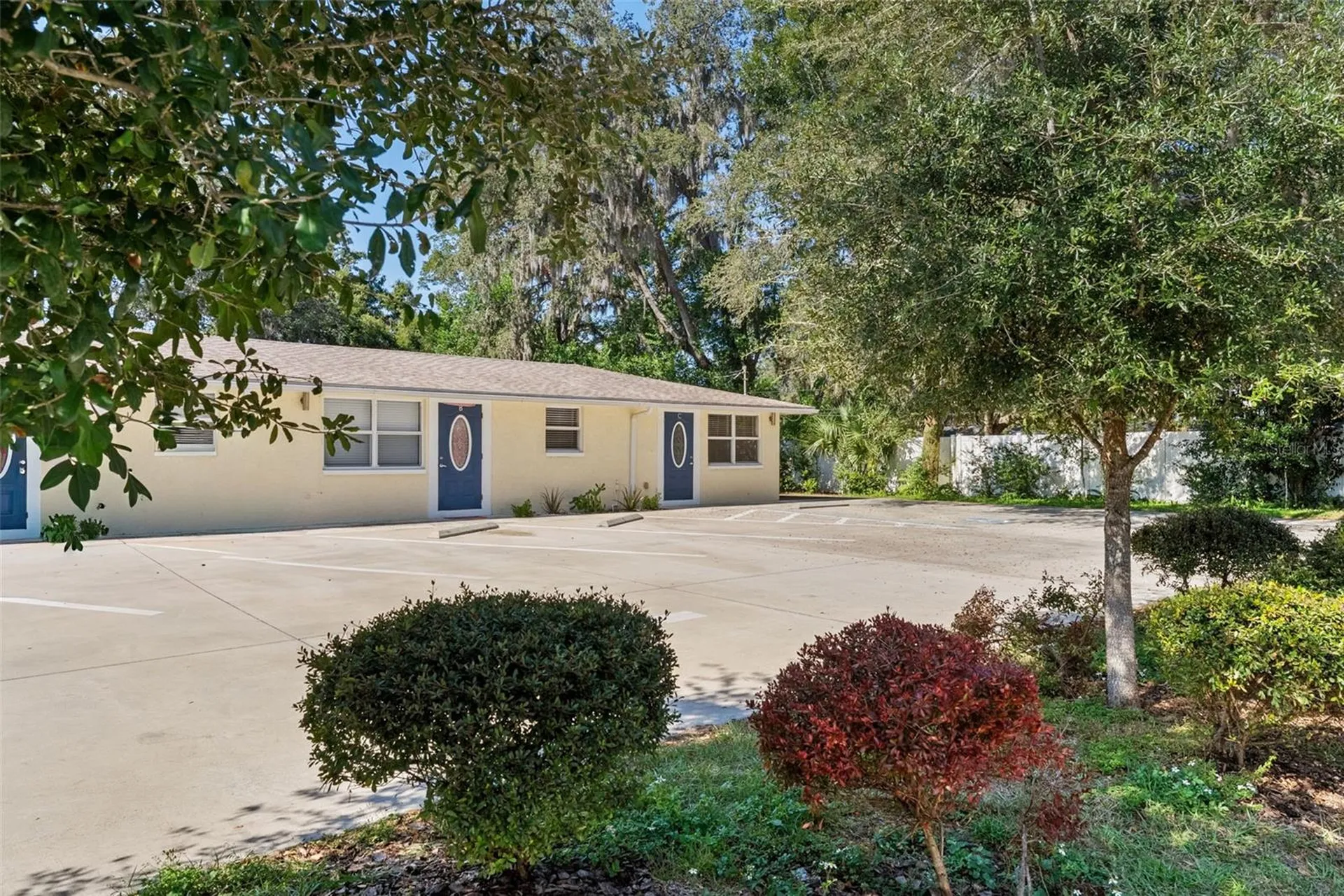 12410 N 59th Street Tampa FL 33617