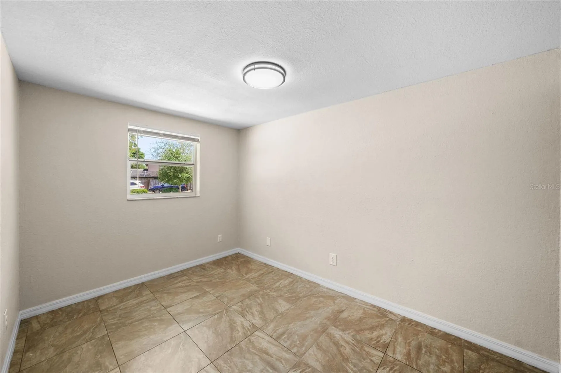 12410 N 59th Street Tampa FL 33617