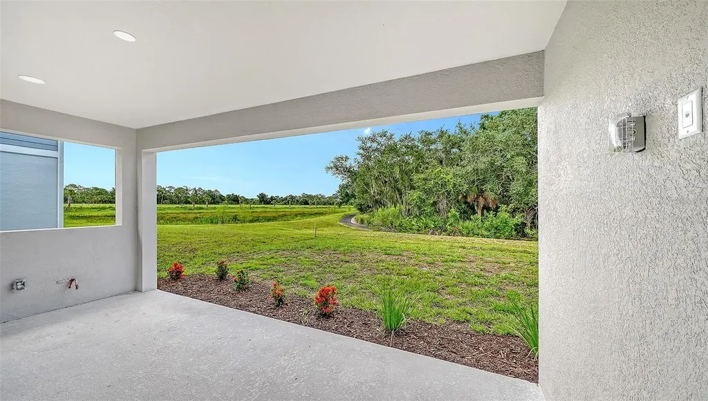 6547 Big Bayou Drive Sarasota FL 34241
