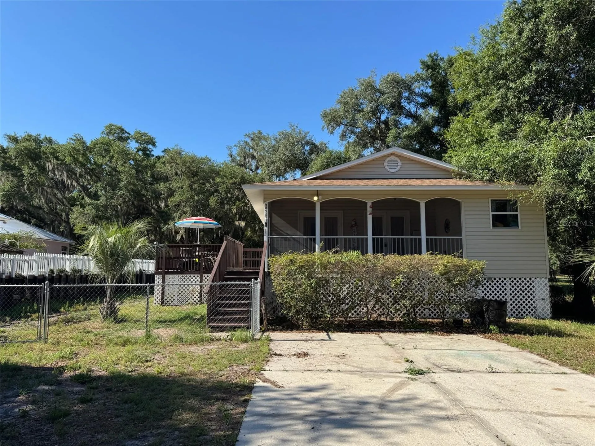 38932 Central Avenue Zephyrhills FL 33540