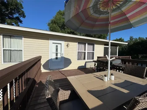 38932 Central Avenue Zephyrhills FL 33540