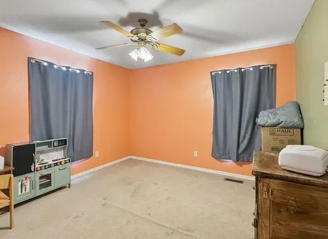 38932 Central Avenue Zephyrhills FL 33540