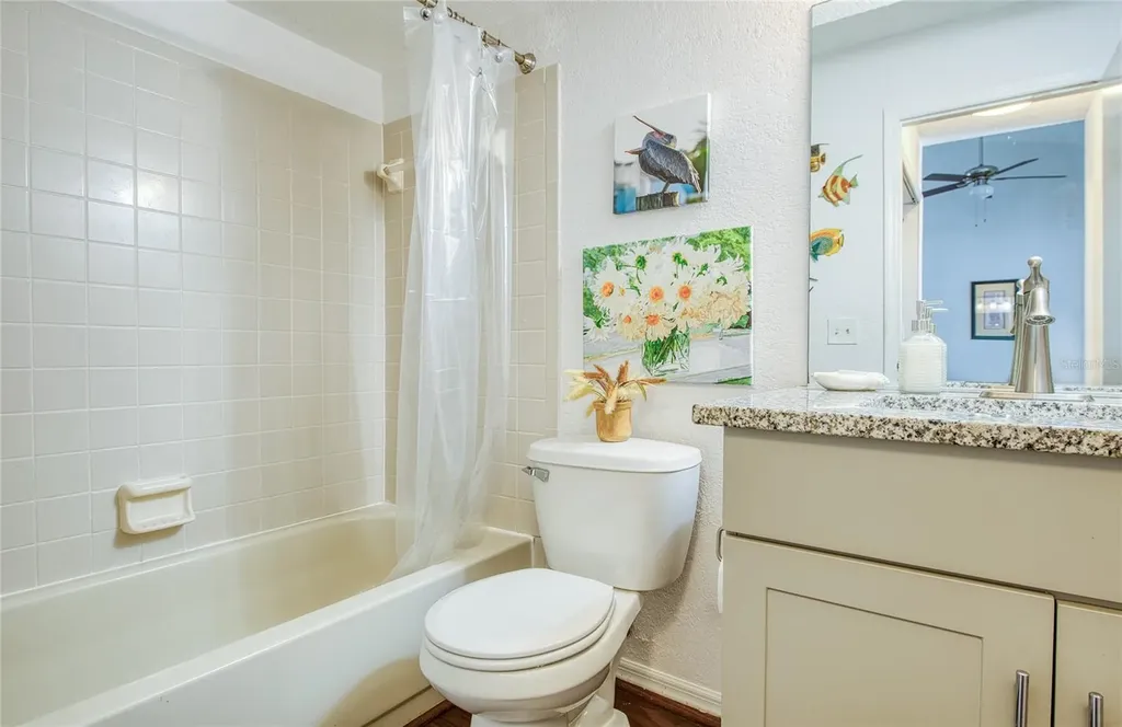 366 47th Avenue N St Petersburg FL 33703