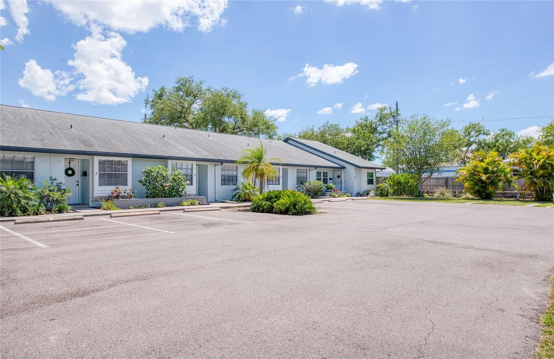366 47th Avenue N St Petersburg FL 33703
