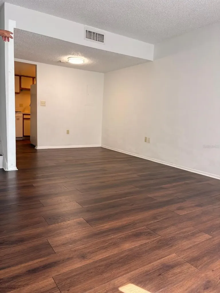 4155 S Semoran Boulevard Orlando FL 32822