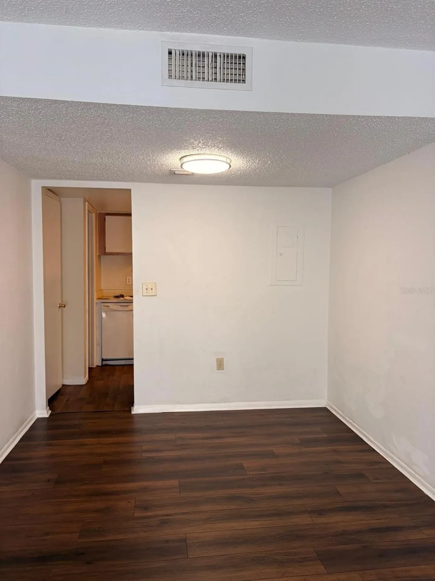 4155 S Semoran Boulevard Orlando FL 32822