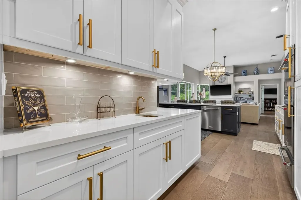 17820 Osprey Pointe Place Tampa FL 33647