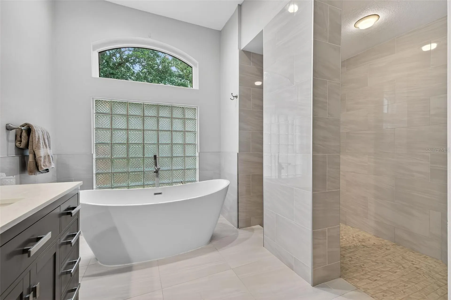 17820 Osprey Pointe Place Tampa FL 33647