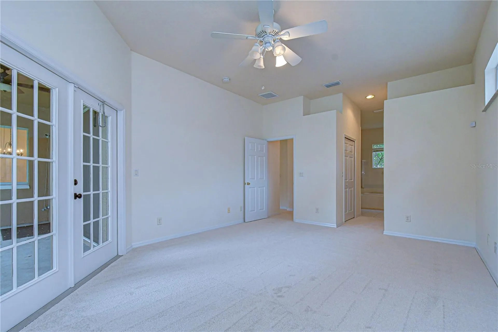 1142 Lumsden Trace Circle Valrico FL 33594
