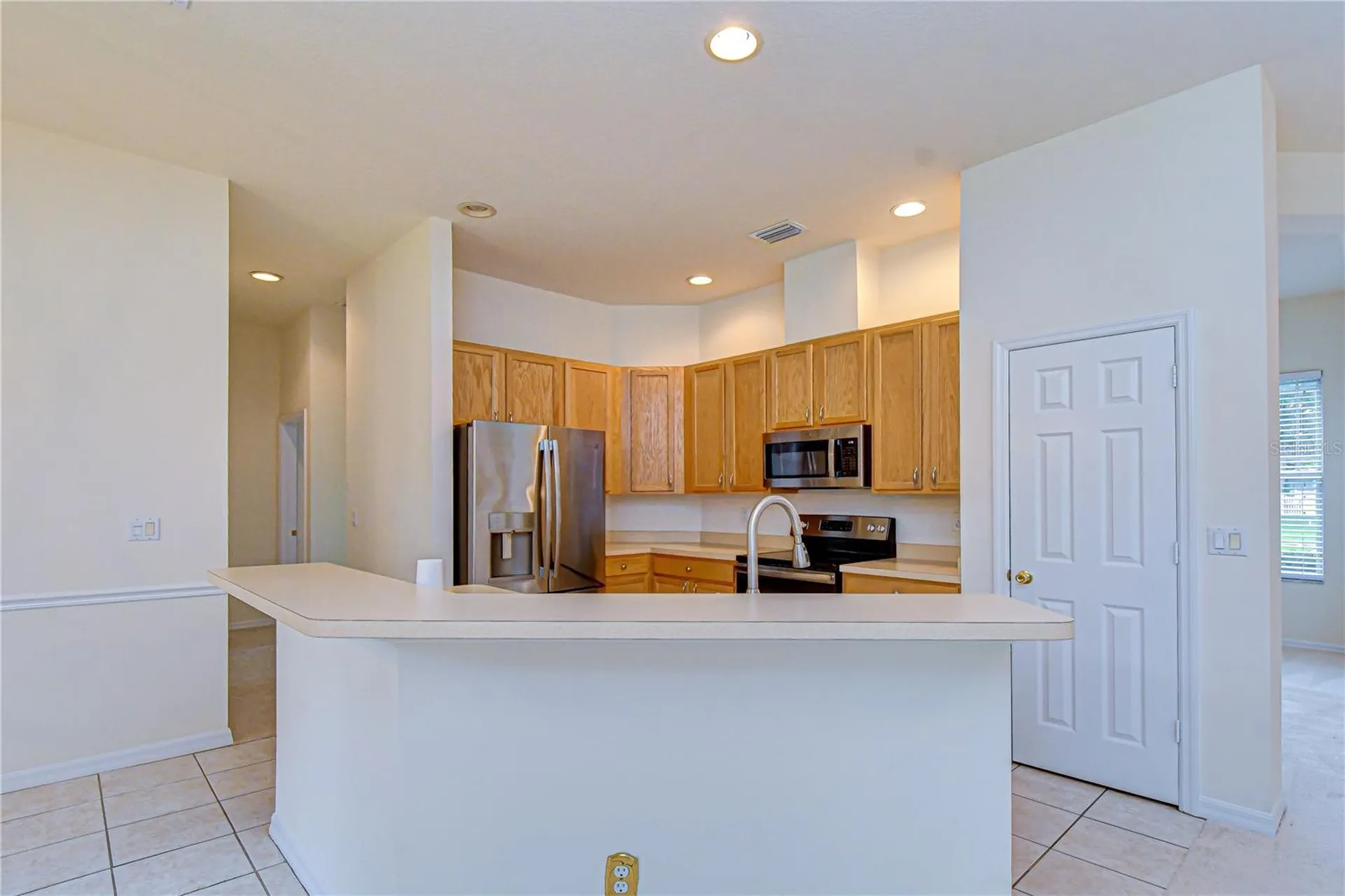 1142 Lumsden Trace Circle Valrico FL 33594
