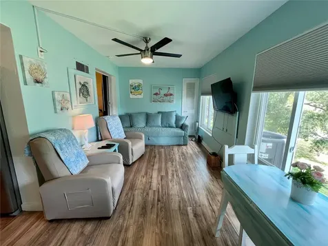 2021 Australia Way W Clearwater FL 33763