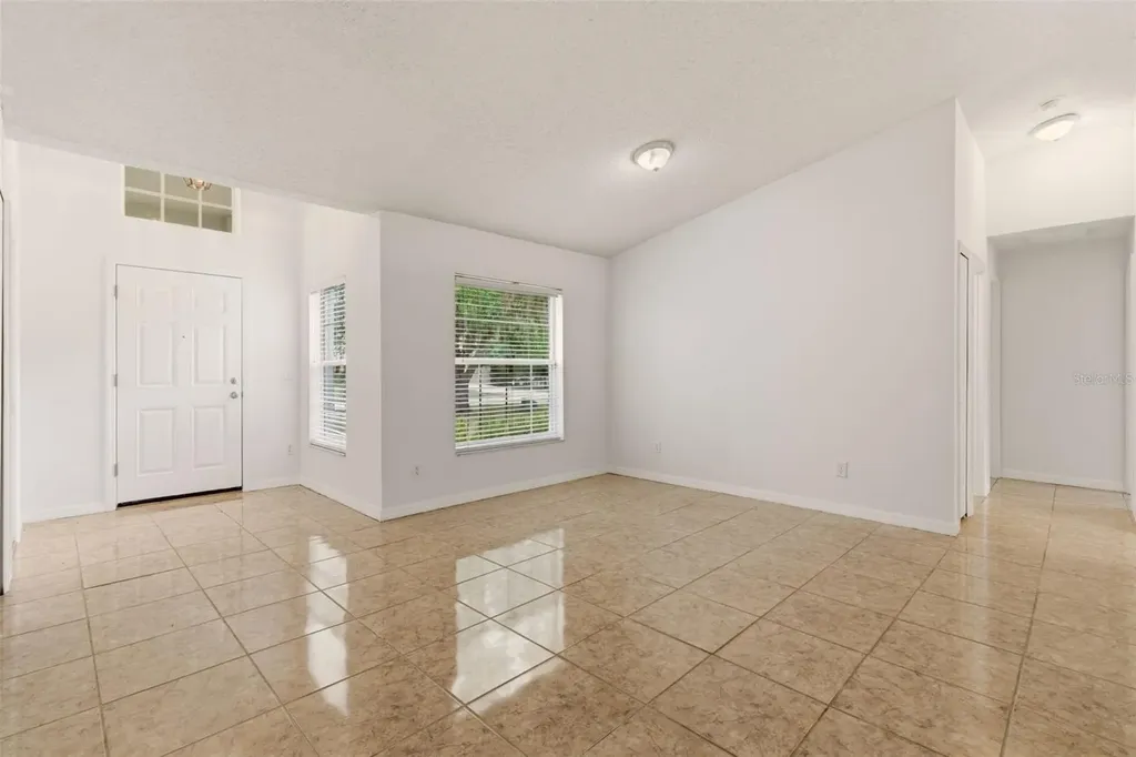304 Coventry Estates Boulevard Deltona FL 32725