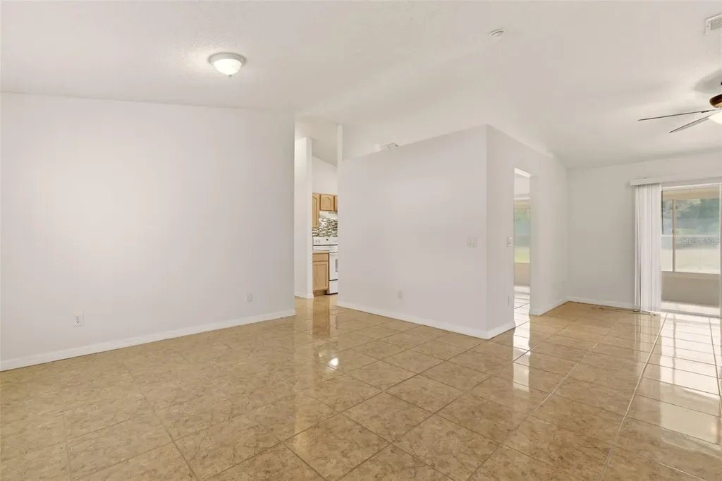 304 Coventry Estates Boulevard Deltona FL 32725