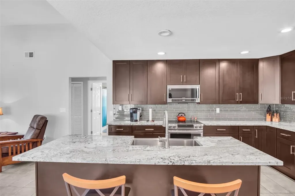 2654 Crystal Circle Dunedin FL 34698