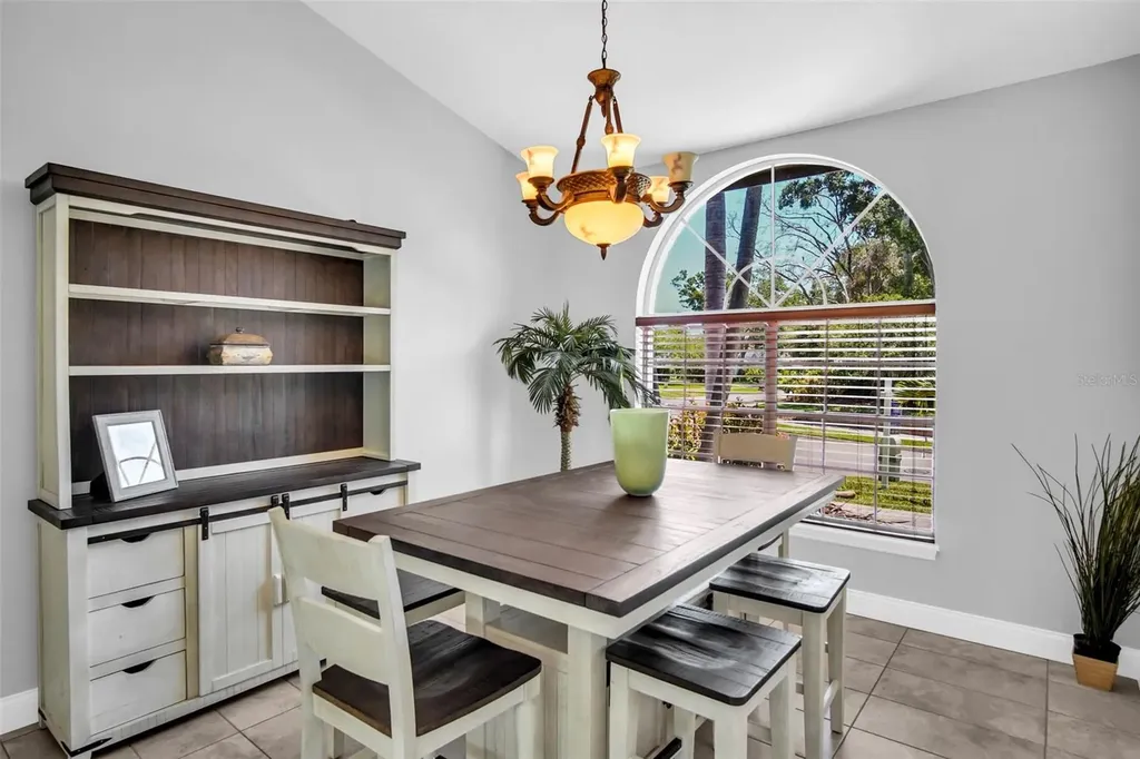 2654 Crystal Circle Dunedin FL 34698