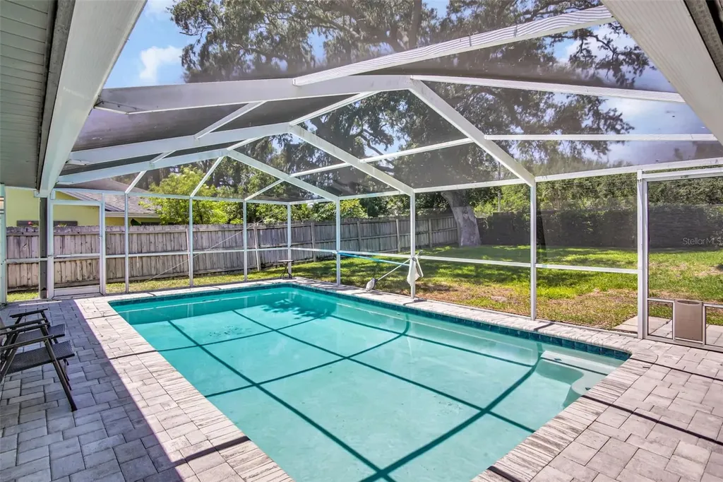 2654 Crystal Circle Dunedin FL 34698