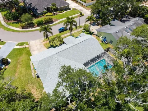 2654 Crystal Circle Dunedin FL 34698