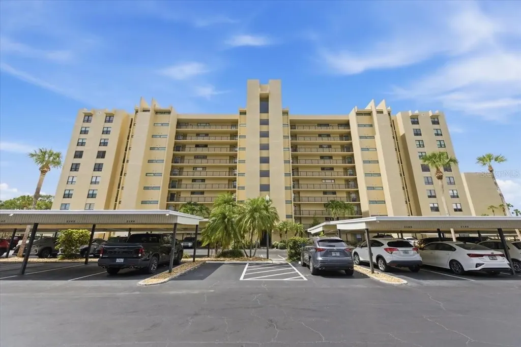 2621 Cove Cay Drive Clearwater FL 33760